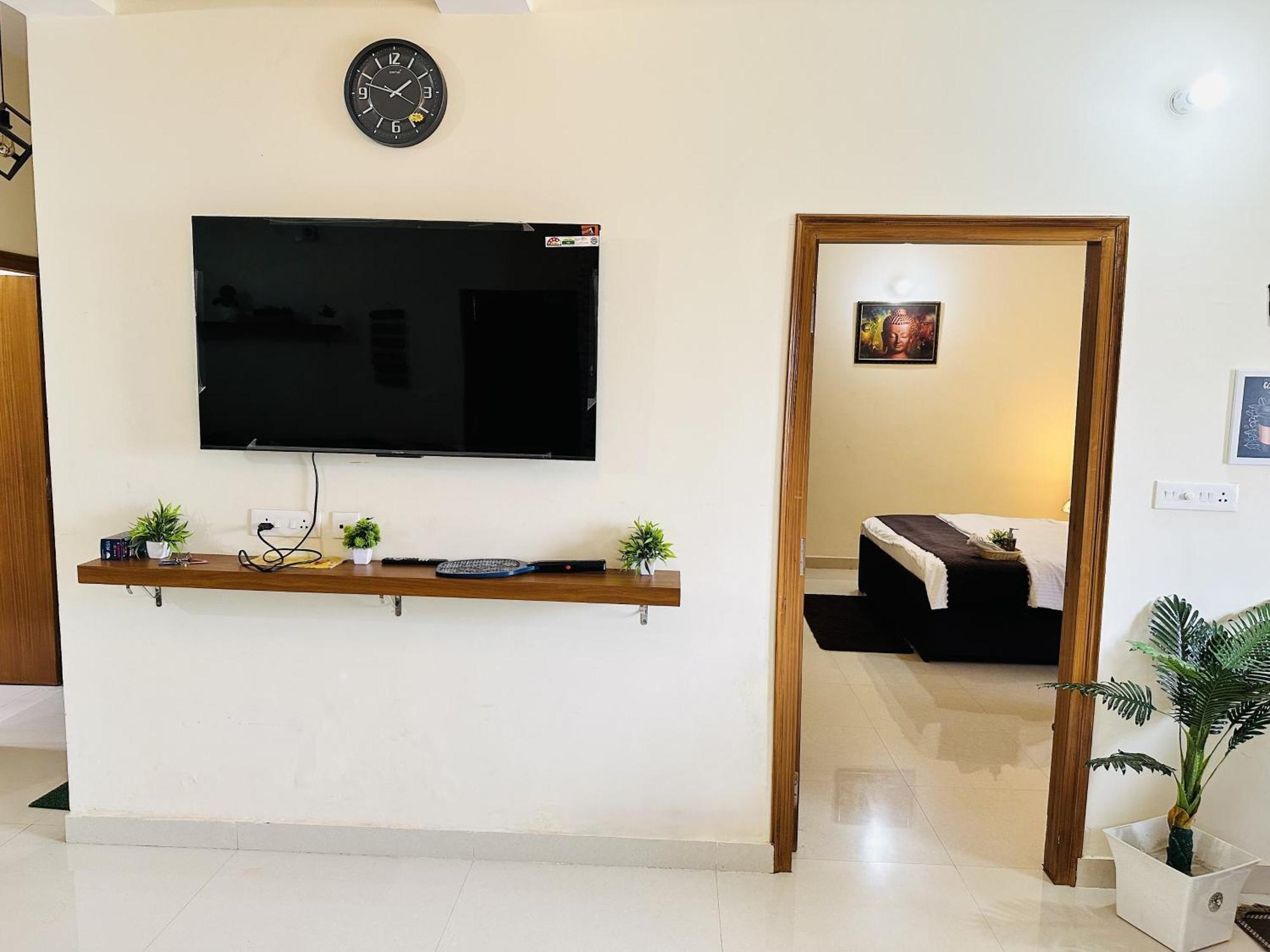 Zoomstay - 3Bhk Apartments Varanasi Exterior foto